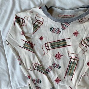 Burt’s bees Christmas print pajamas